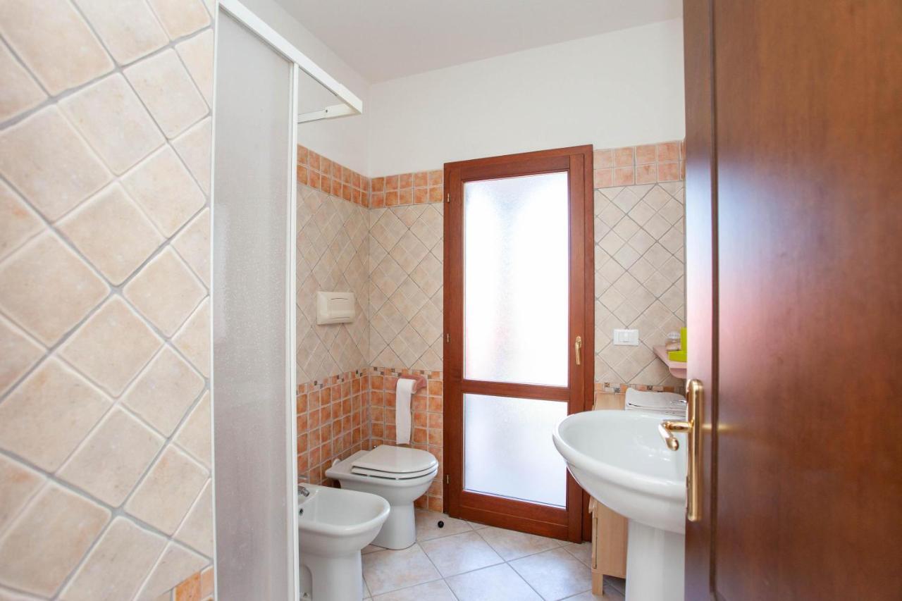 オロゼーイCasa Antonellaアパートメント エクステリア 写真