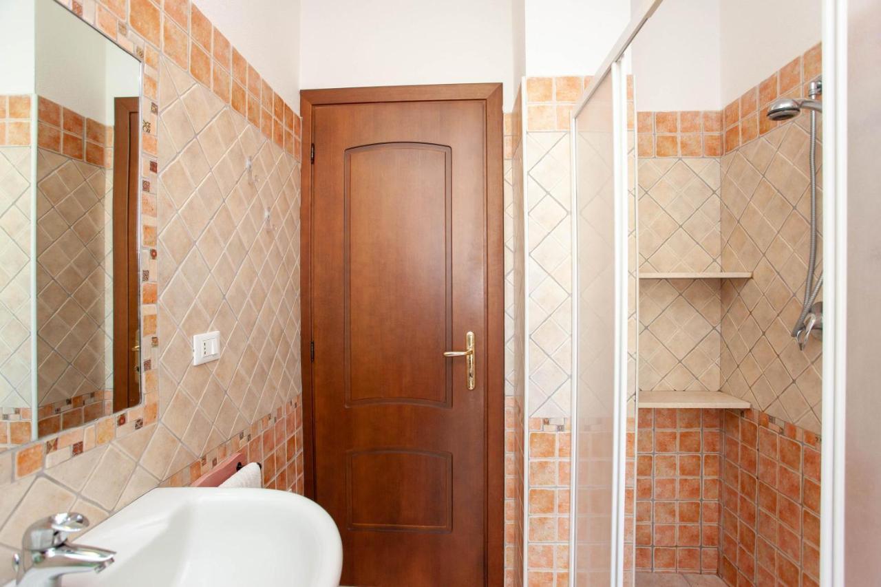 オロゼーイCasa Antonellaアパートメント エクステリア 写真